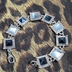 Premier Designs Black and Gray Cats Eye Bracelet